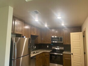 2305 Bachelor Button Blvd, Unit 2305 B Bachelor Button in Killeen, TX - Foto de edificio - Building Photo