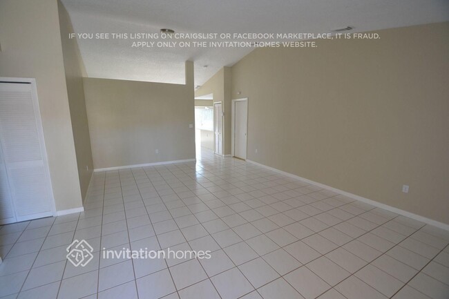 16871 SW 144th Pl in Miami, FL - Building Photo - Building Photo