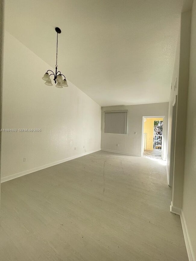 property at 2903 SE 17th Ave