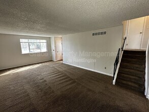 2241 Dawson Cir in Aurora, CO - Building Photo - Building Photo