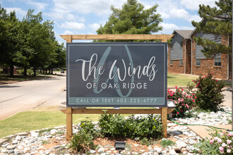 Winds of Oak Ridge in Chickasha, OK - Foto de edificio - Building Photo