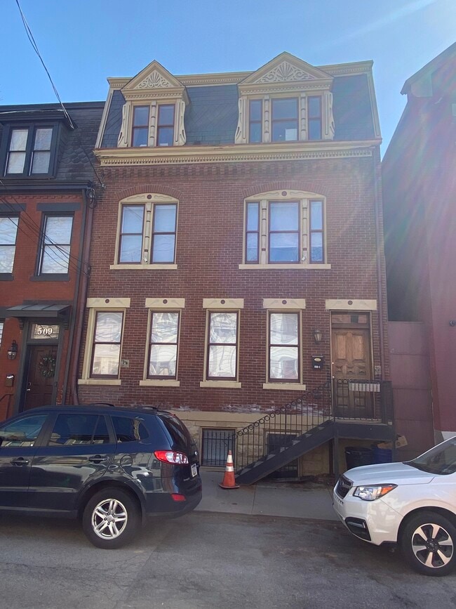 property at 507 Avery St