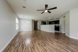 29327 Legends Green Dr in Spring, TX - Building Photo - Building Photo