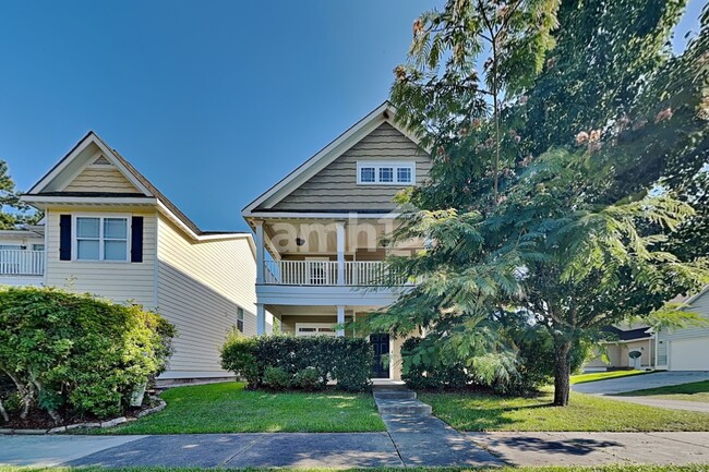 property at 15 Haven Pt