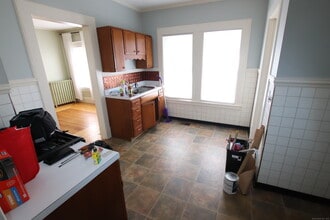 328 New London Turnpike in Glastonbury, CT - Building Photo - Building Photo