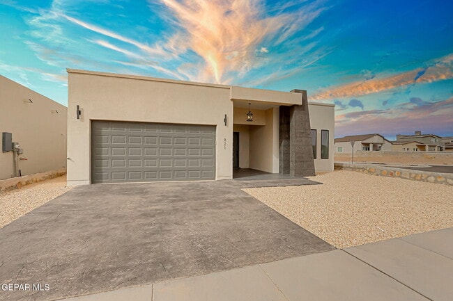 921 Ada Ln in El Paso, TX - Building Photo - Building Photo