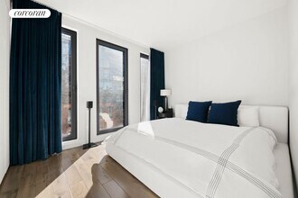 15 Renwick St in New York, NY - Building Photo - Building Photo