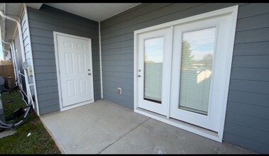 529 Ellen Rd in Lebanon, TN - Foto de edificio - Building Photo