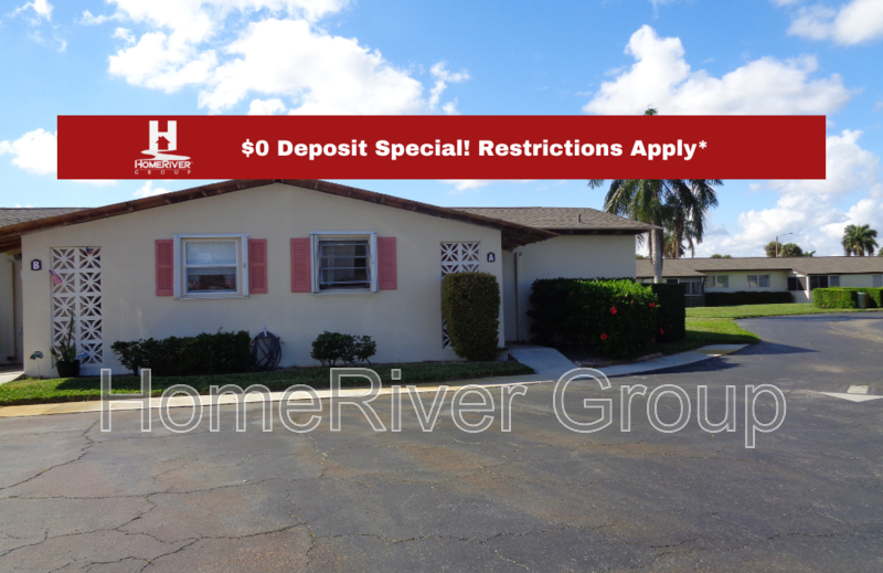 2940 Ashley Dr E in West Palm Beach, FL - Building Photo