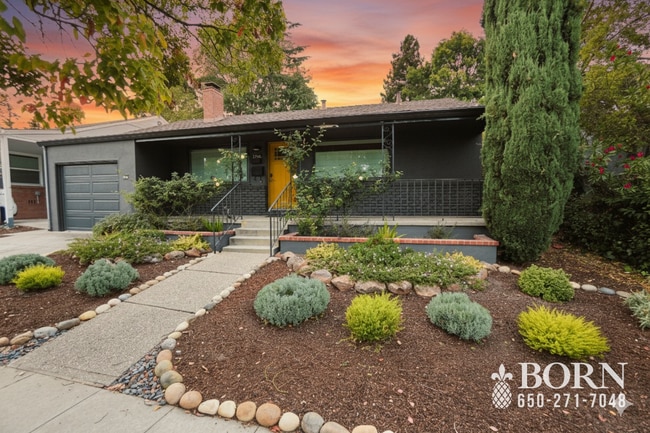 2266 Brittan Ave in San Carlos, CA - Building Photo - Building Photo