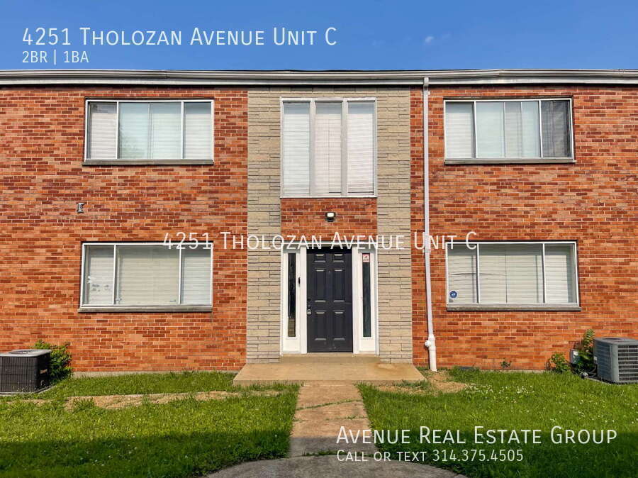 4251 Tholozan Ave in St. Louis, MO - Building Photo
