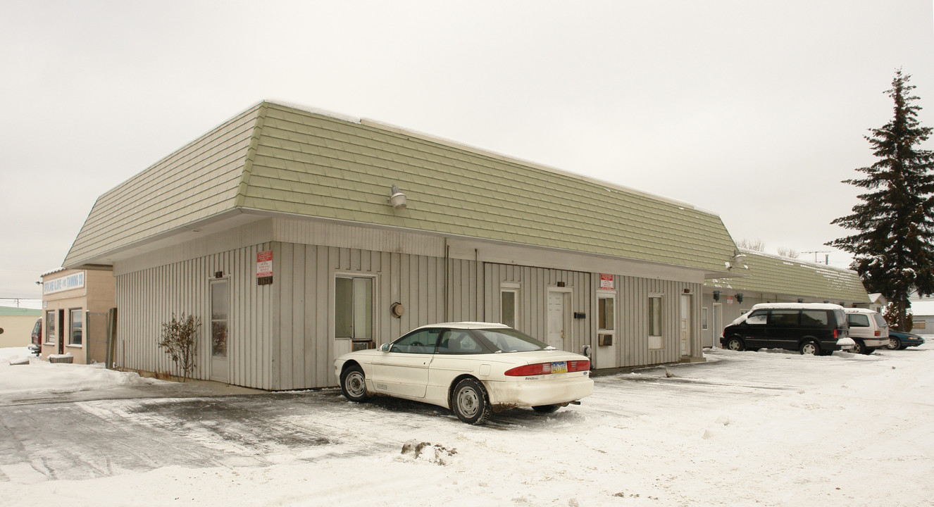 Eastgate Motel in Spokane, WA - Building Photo