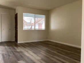 1414 W Vassar Ave in Visalia, CA - Building Photo - Building Photo