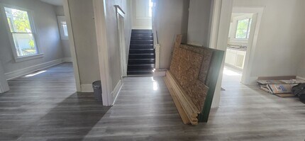 915 W Main St in Decatur, IL - Building Photo - Building Photo