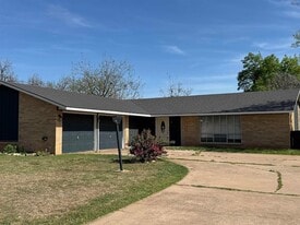 4205 York St in Wichita Falls, TX - Building Photo