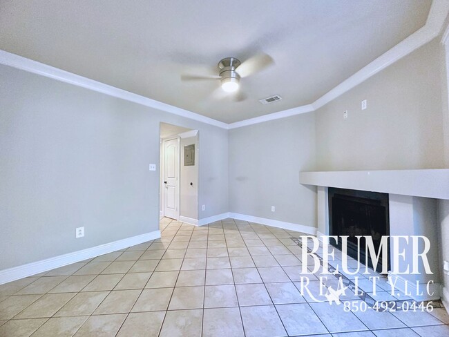 7215 Spanish Trail in Pensacola, FL - Building Photo - Building Photo