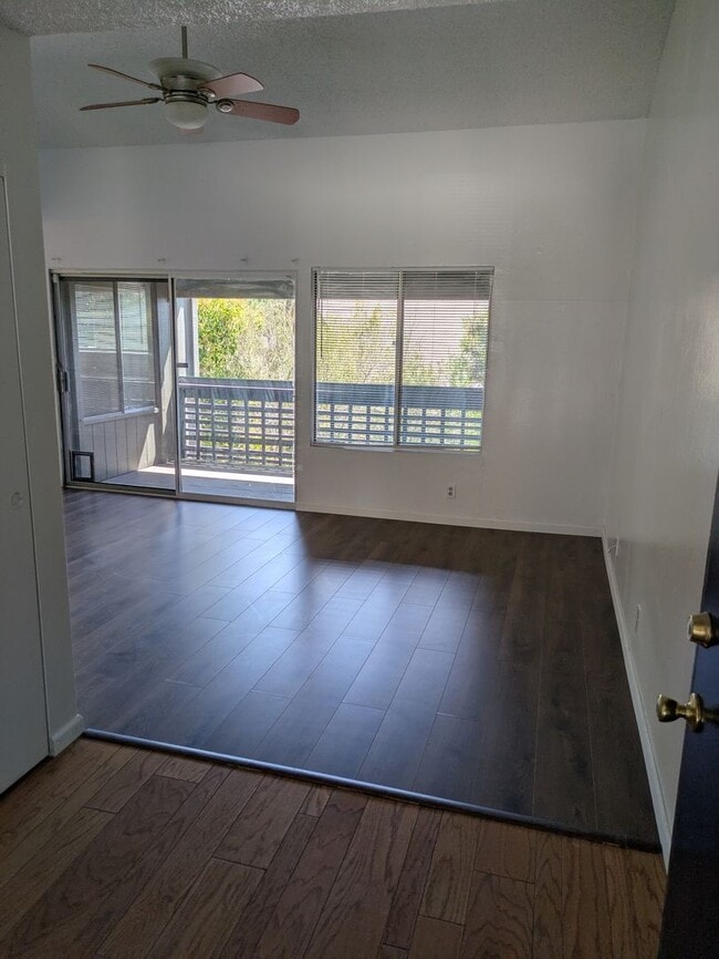 355 Parkview Terrace in Vallejo, CA - Building Photo - Building Photo
