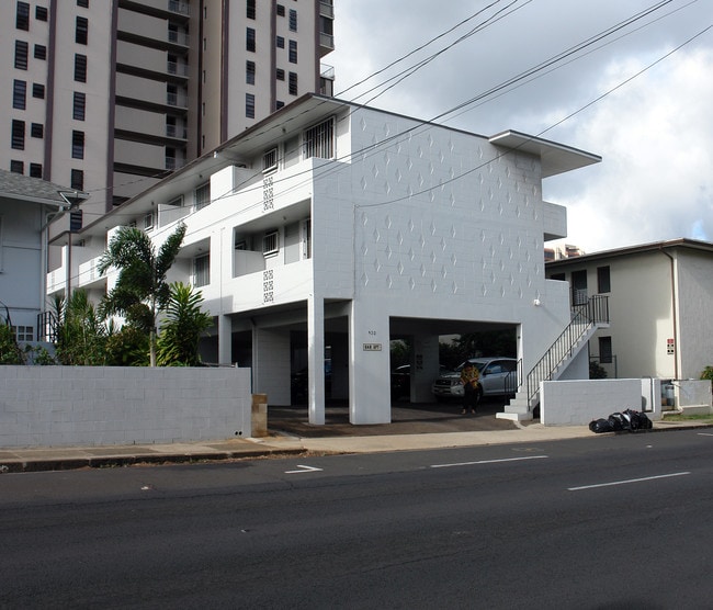 932 Kinau St in Honolulu, HI - Building Photo - Building Photo