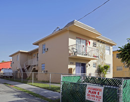 1425 SW 5th St in Miami, FL - Building Photo - Building Photo