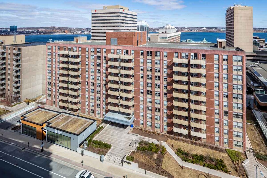 Halifax Apartments – Scotia Tower in Halifax, NS - Building Photo