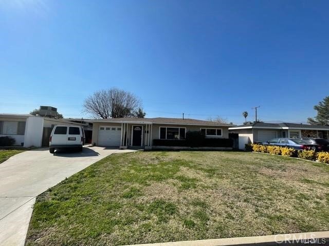 937 S Farber Ave in Glendora, CA - Building Photo - Building Photo
