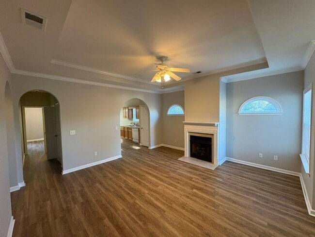 127 Stonehaven Trail in Pelham, AL - Building Photo - Building Photo