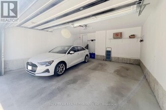 7 Russel Wice Ave. in Richmond Hill, ON - Building Photo - Building Photo