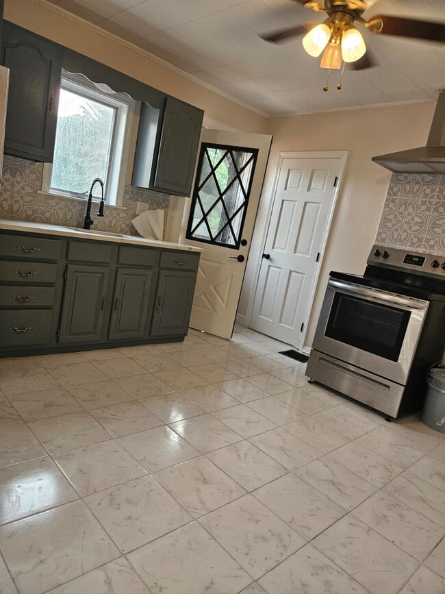 property at 26 3rd Ave