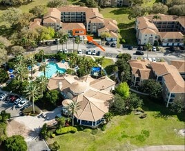 7360 Westpointe Blvd, Unit 129 in Orlando, FL - Foto de edificio - Building Photo