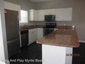 3923 Gladiola Ct-Unit -#303 in Myrtle Beach, SC - Building Photo - Building Photo