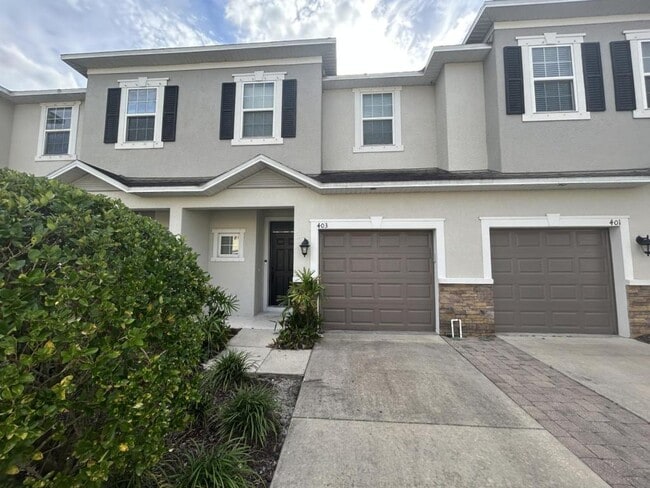 403 Tuscan Ln in Oldsmar, FL - Building Photo - Building Photo