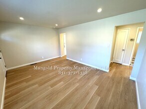 999 Irving Ave in Monterey, CA - Building Photo - Building Photo