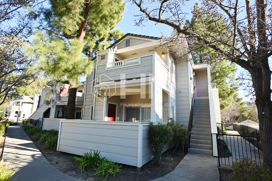 410 Norris Canyon Terrace in San Ramon, CA - Building Photo