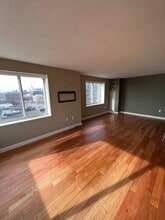 10 Museum Way, Unit 1522 in Cambridge, MA - Building Photo - Building Photo