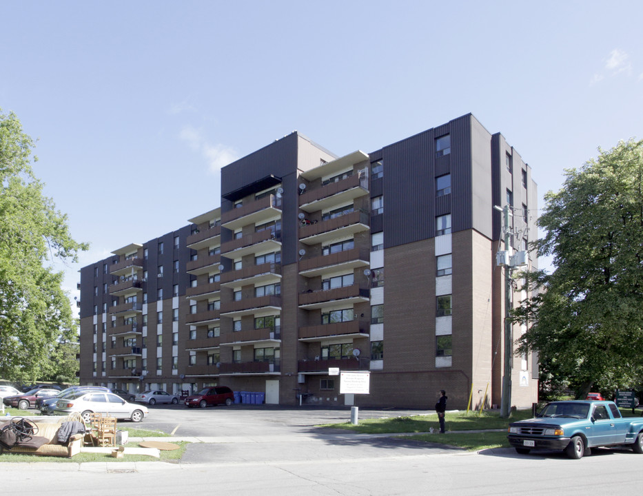 Village Haven Apartments in Hamilton, ON - Building Photo