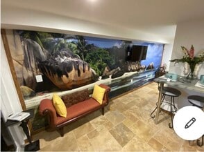 2542 Monroe St, Unit Apartment 2 in Hollywood, FL - Foto de edificio - Building Photo