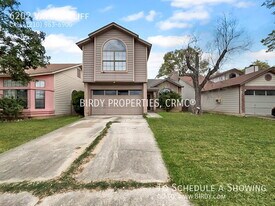 6202 Valley Clf in San Antonio, TX - Building Photo
