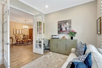 8558 Maggiore Ct in Naples, FL - Foto de edificio - Building Photo