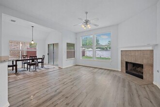 2205 Westfalian Trail in Austin, TX - Building Photo - Building Photo