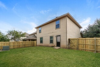 8935 Bonnie Butler in San Antonio, TX - Building Photo - Building Photo