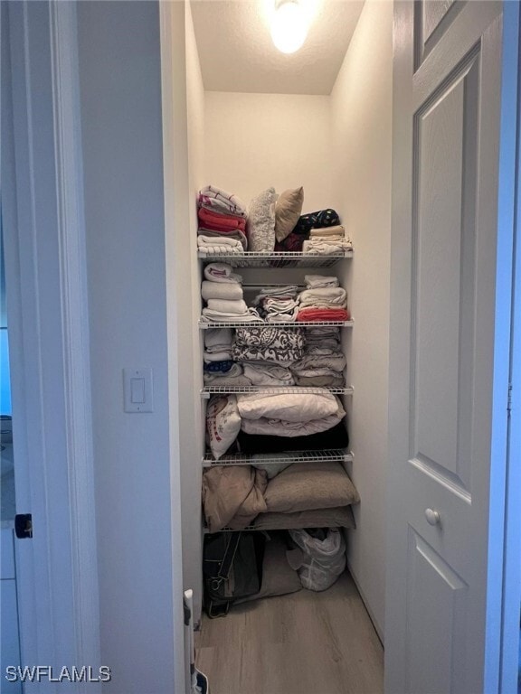 property at 8916 Madrid Cir