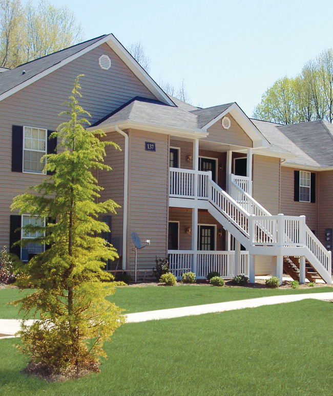 Heritage at Riverwood in Central, SC - Foto de edificio - Building Photo