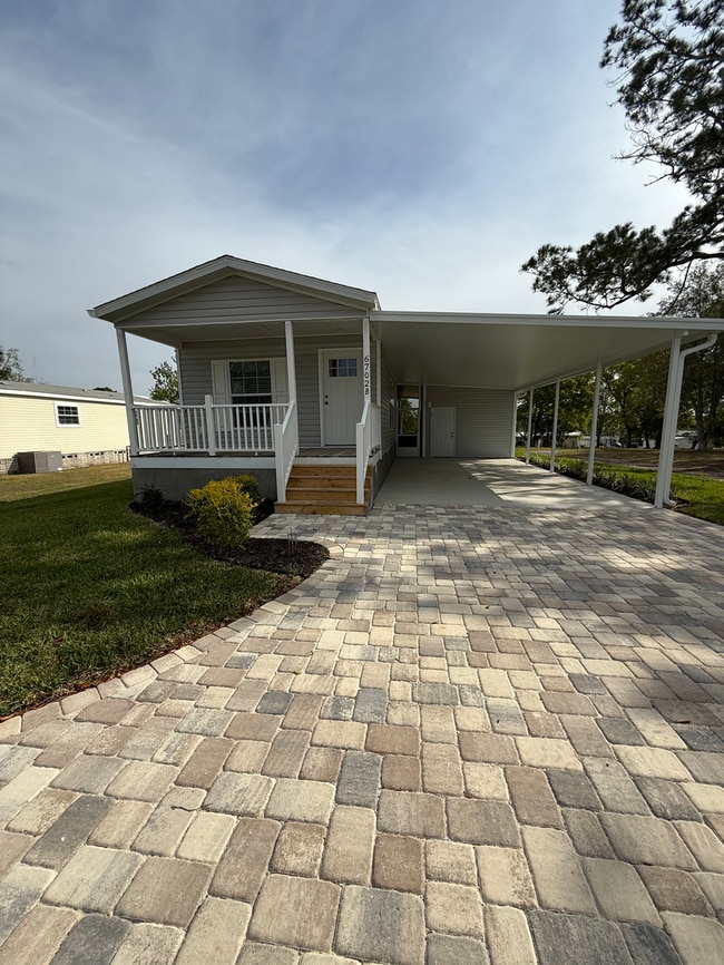 property at 6702 Lakewood Dr