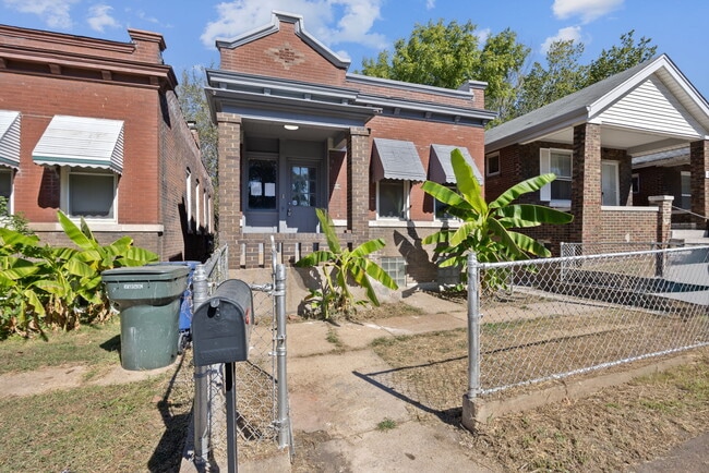 507 Davis St in St. Louis, MO - Building Photo - Building Photo