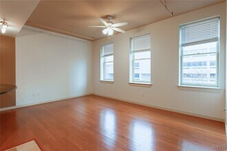 208 W Water St in Syracuse, NY - Building Photo - Building Photo