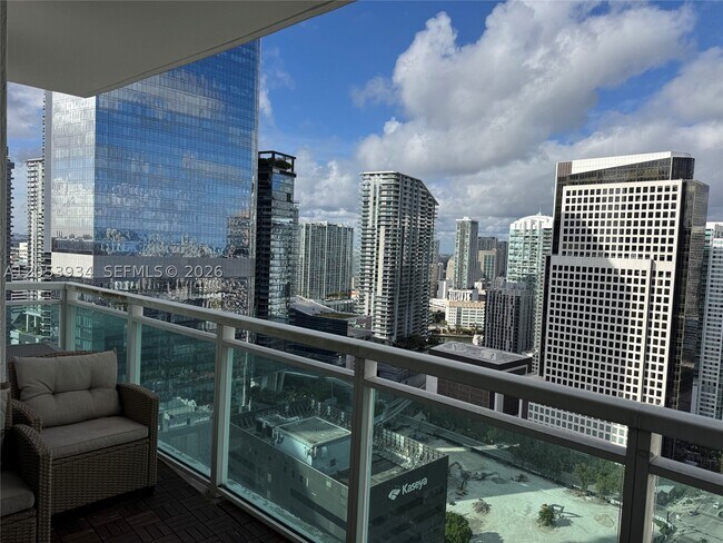 property at 951 Brickell Ave
