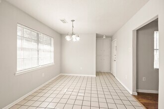 3806 Montego Dr in Baytown, TX - Building Photo - Building Photo