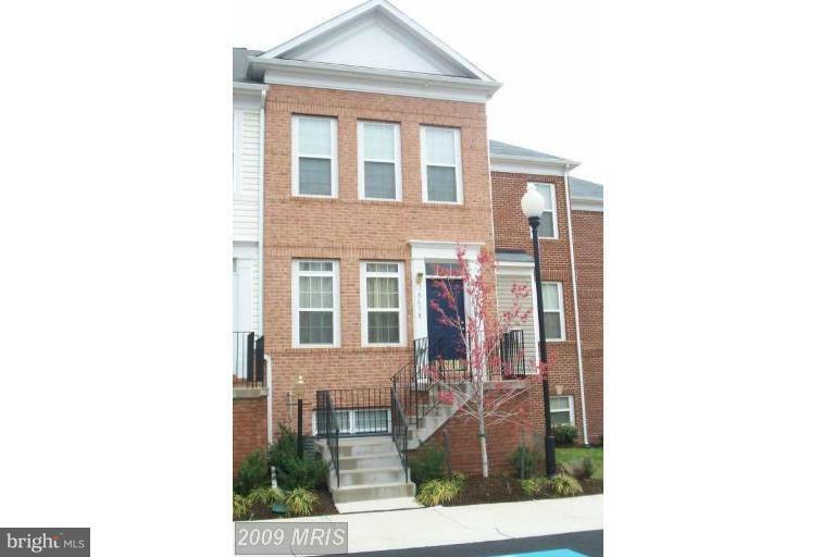 5618 Lanier Ave in Suitland, MD - Building Photo
