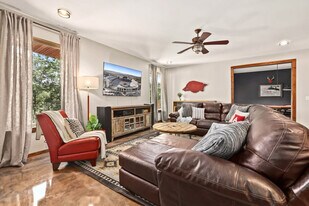 19845 Groth Rd in Springdale, AR - Building Photo