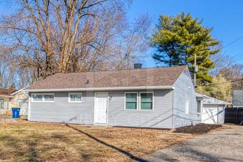 7357 Evanston Ave in Indianapolis, IN - Building Photo - Building Photo